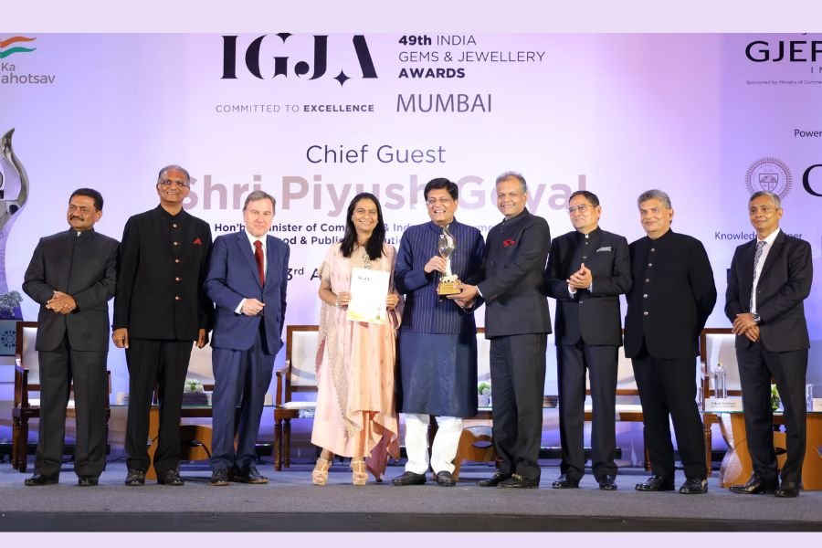 Cupid Diamonds (Gogreen Diamonds) Makes History At The India Gem & Jewellery Awards 2023 Wins The First Ever Awar “Highest Lab Grown Diamond Exporters 2021 -2022”