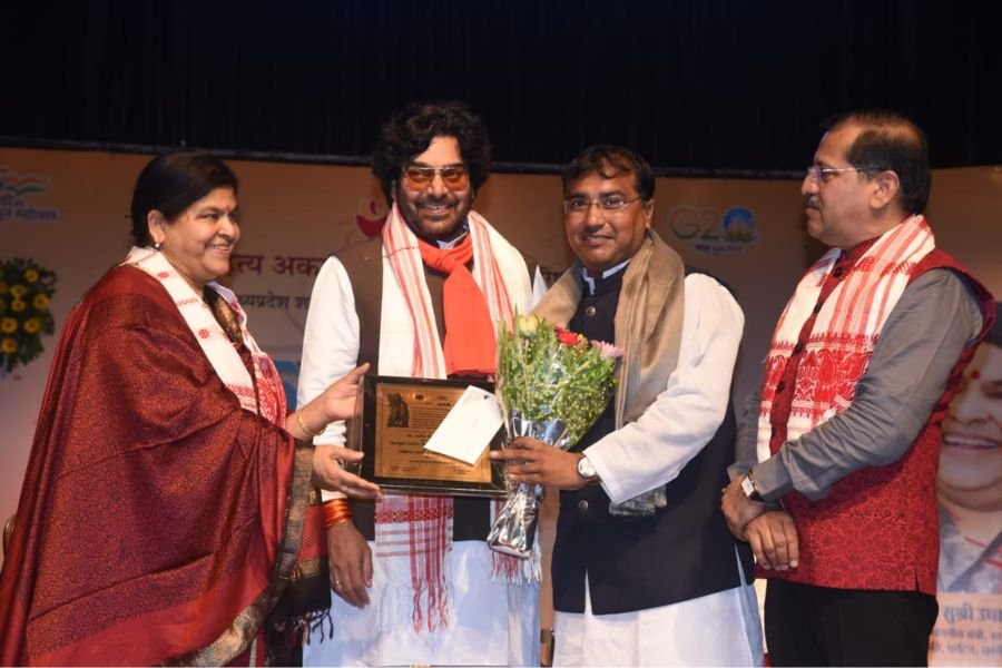 Dr. Arpan Jain honoured with All India Narad Muni Award