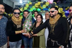 Havit Cycles Hosts Spectacular Meet & Greet Event Featuring Social Media Sensations, The Golden Guys