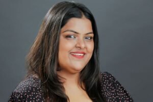 Unveiling the Secrets of Success in Drop Servicing: Insights from Expert Coach Yashika Garg