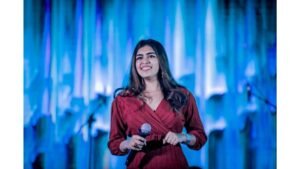 1-Kenisha-Francis-The-Multitalented-Queen-of-Stage-and-Soul